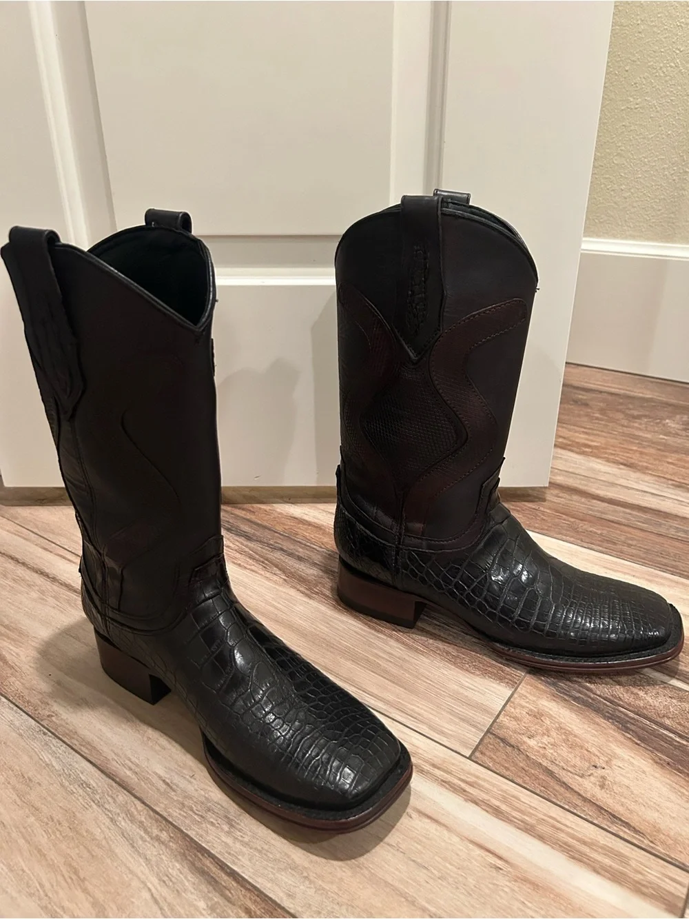 Men's Black Croc-Embossed Leather Cowboy Boots